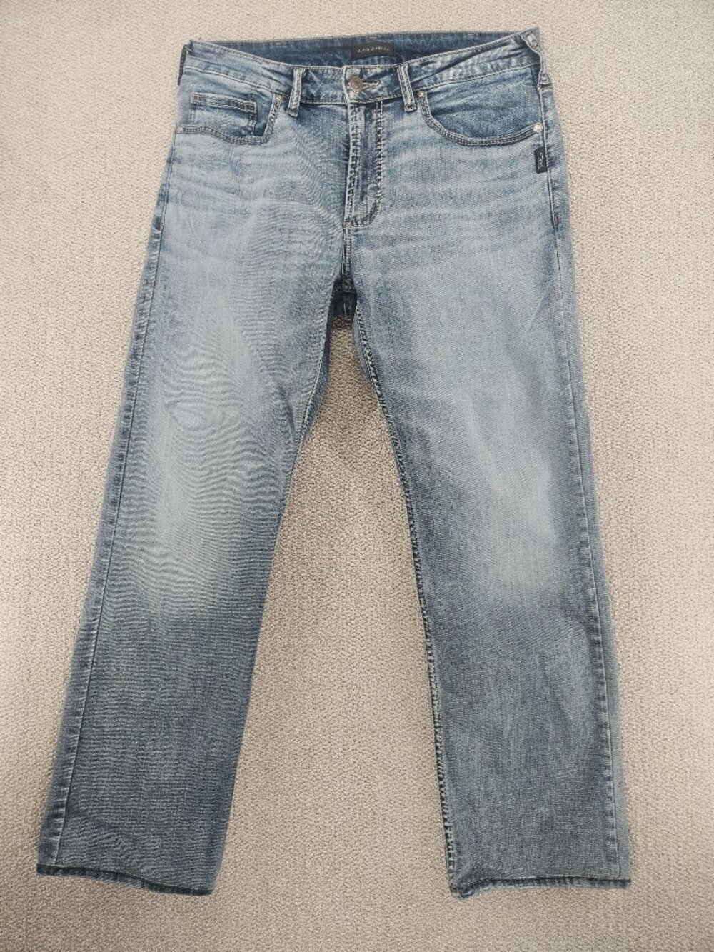 Silver Jeans "Grayson" Relaxed Cut Straight Leg Jeans — W32/L32